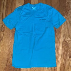 Columbia T-Shirt Medium
